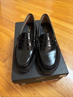 Bass Weejuns Women’s Black Penny Loafers